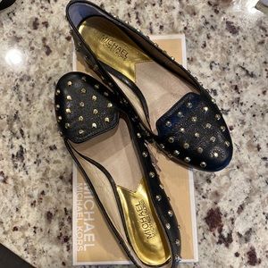 Michael Kors leather and studs flats size 7